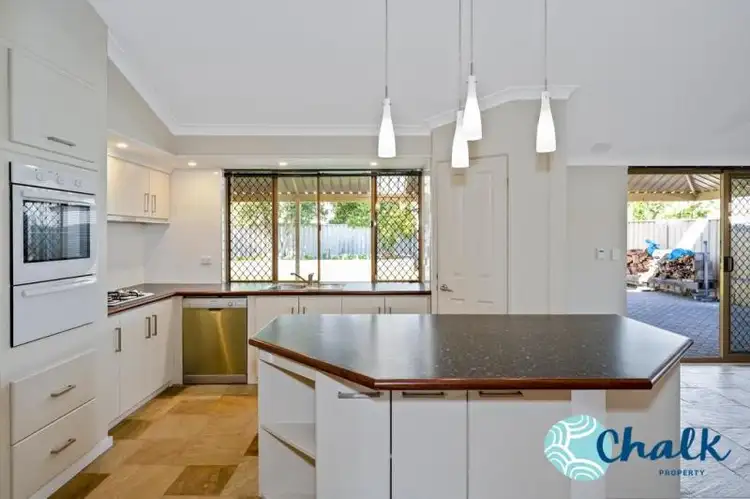 Sixth view of Homely house listing, 10 Lisbon Place, Warnbro WA 6169