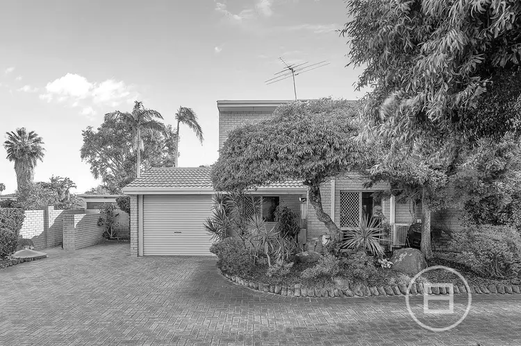 4/15 Daley Street, Yokine WA 6060