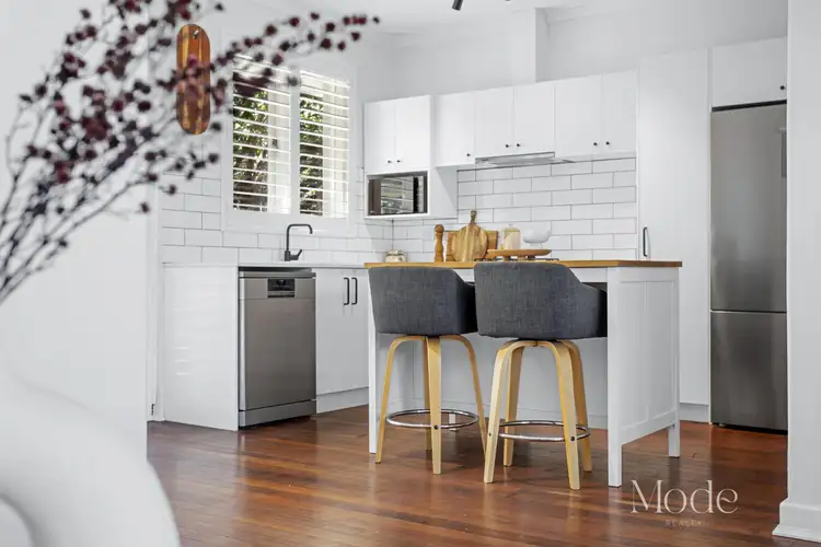 9 Adams Street, Bateman WA 6150