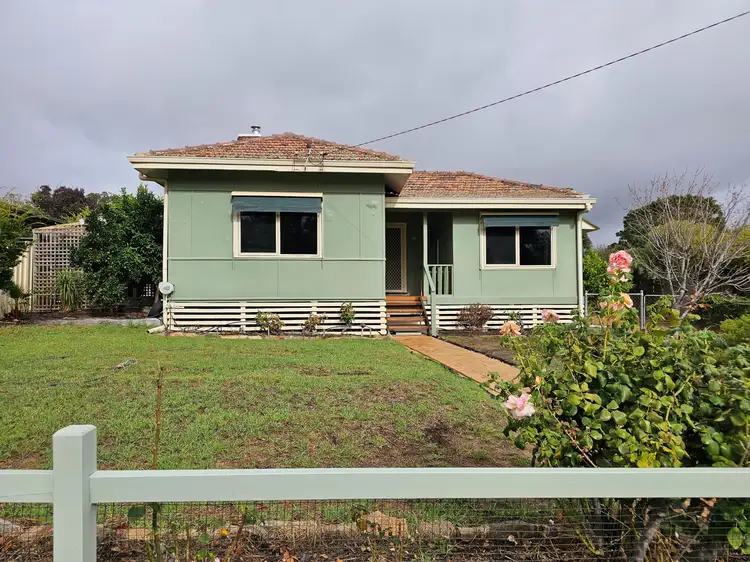 31 Railway Parade, Boyup Brook WA 6244