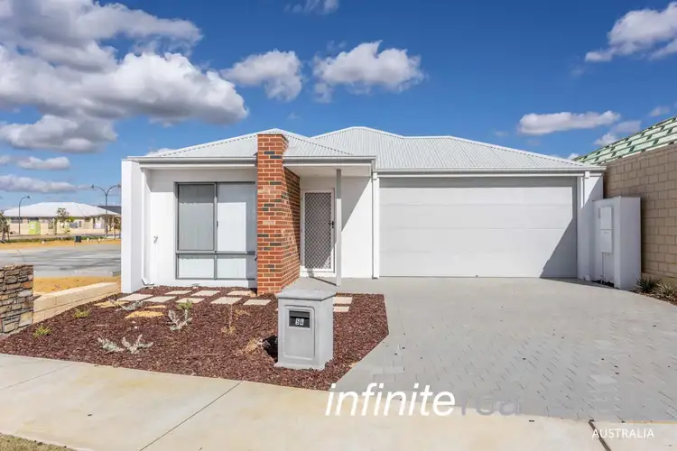 54 Ainsworth Crescent