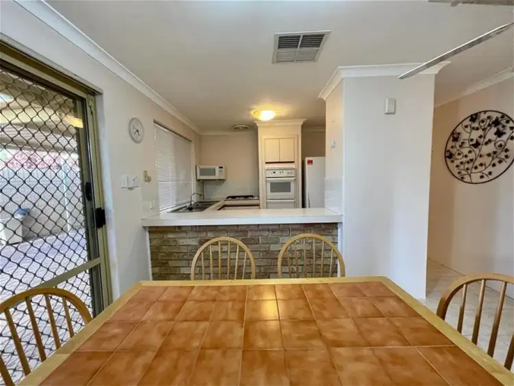 Fifth view of Homely villa listing, 4/1 Prescott Drive, Kardinya WA 6163