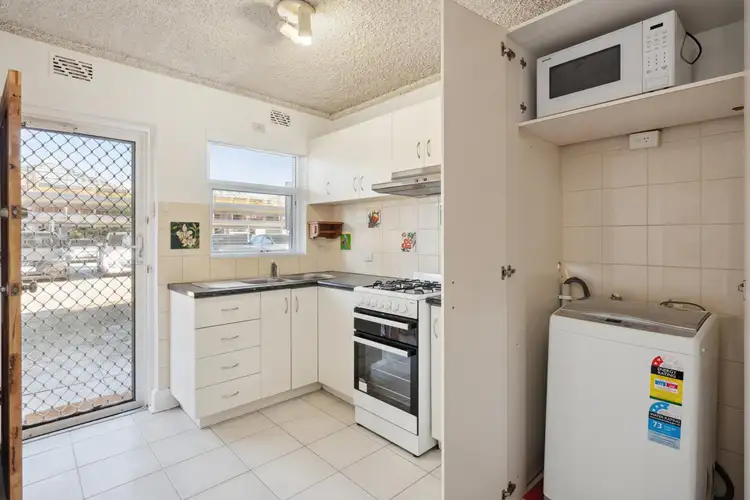 Fifth view of Homely apartment listing, 3/839 Canning Highway, Applecross WA 6153