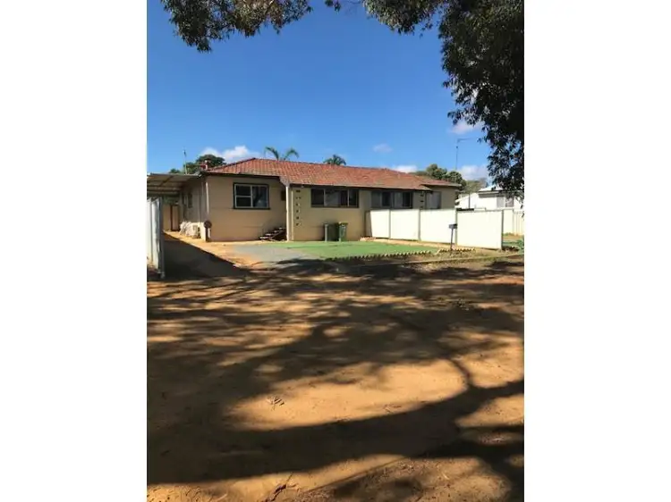 67 Walton Street, Corrigin WA 6375