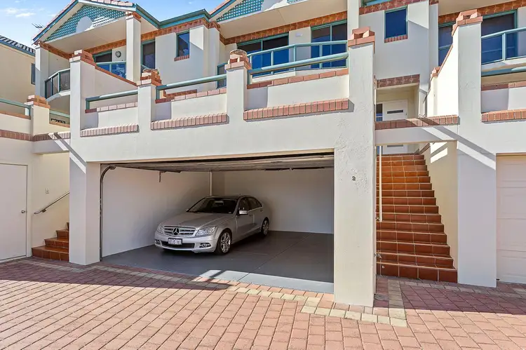 Fifth view of Homely house listing, 2/16 Toulon Circle, Mindarie WA 6030