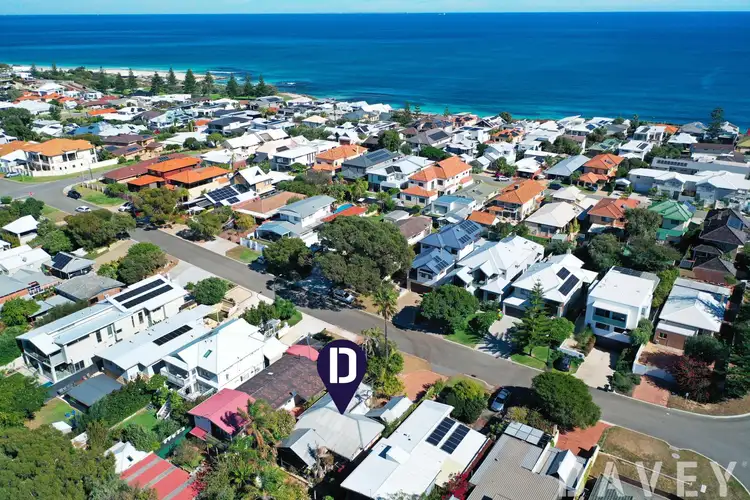 7 Haysom Street, Trigg WA 6029