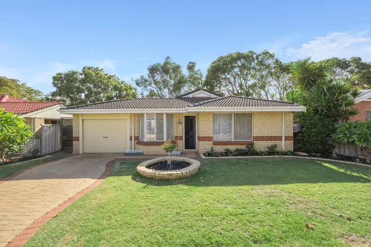 21 River Bank Drive, Gosnells WA 6110