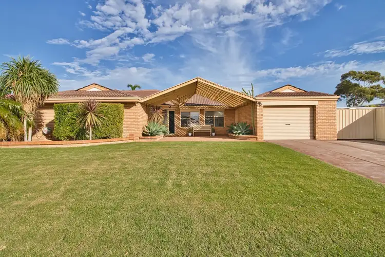 4 Cutlass Place, Safety Bay WA 6169