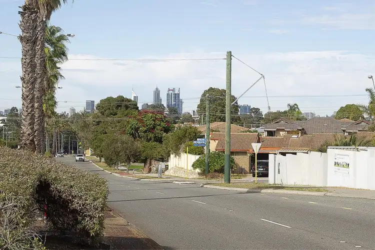 Sixth view of Homely villa listing, 4/61 Wanneroo Road, Tuart Hill WA 6060