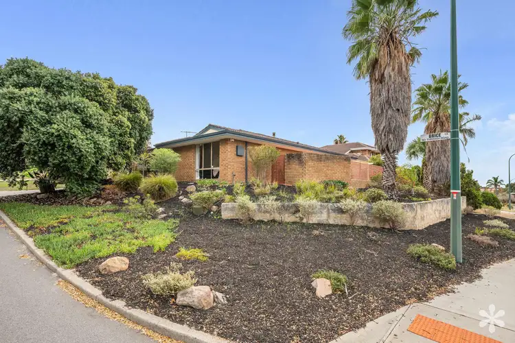 1 Brice Close, Leeming WA 6149