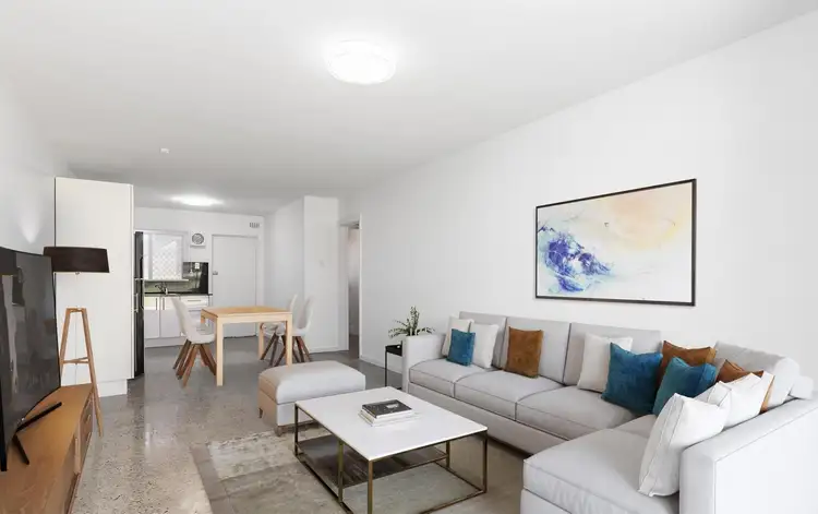 9/4 Minchinson Street, Shoalwater WA 6169