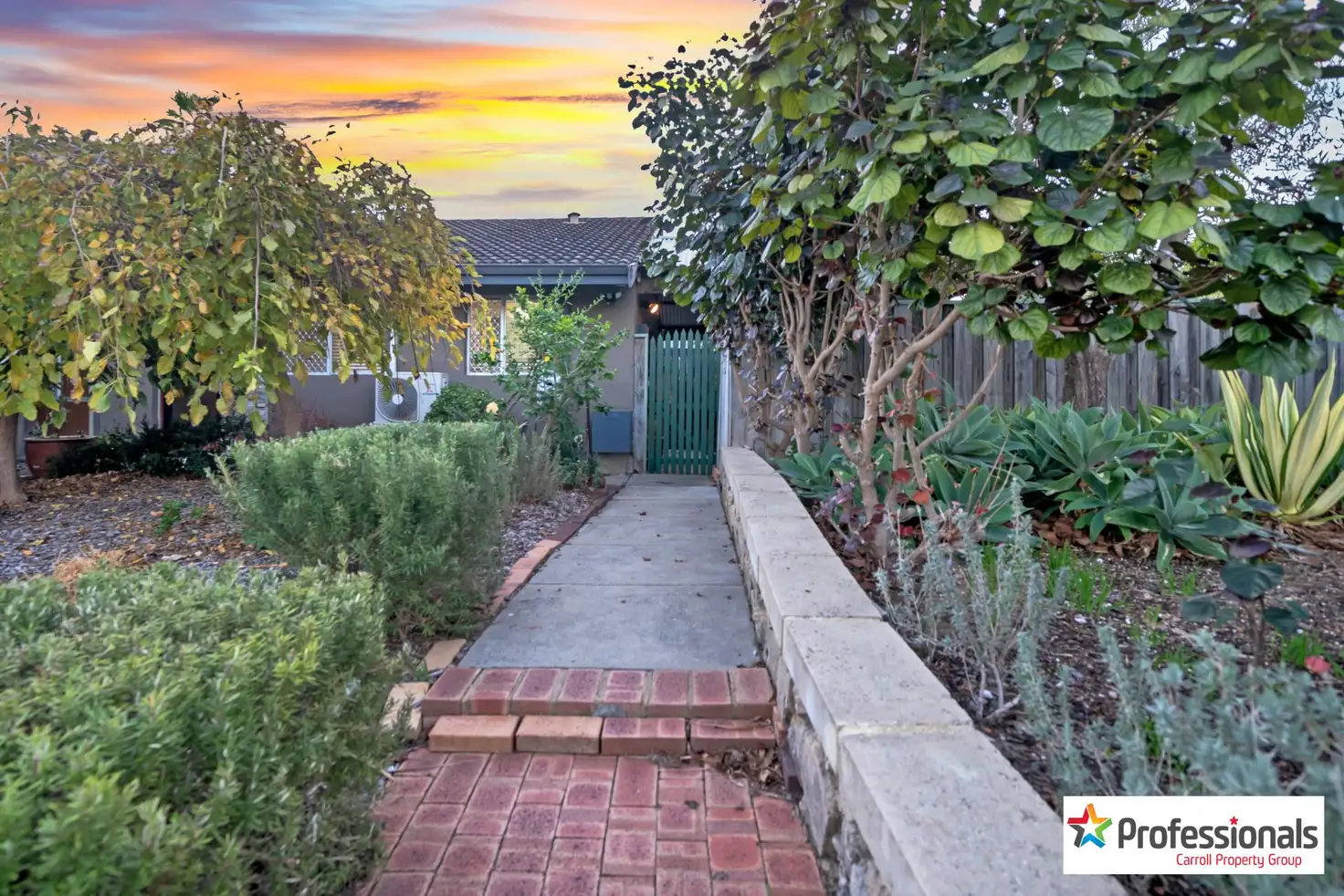 Main view of Homely semi-detached listing, 72 Channel Drive, Heathridge WA 6027