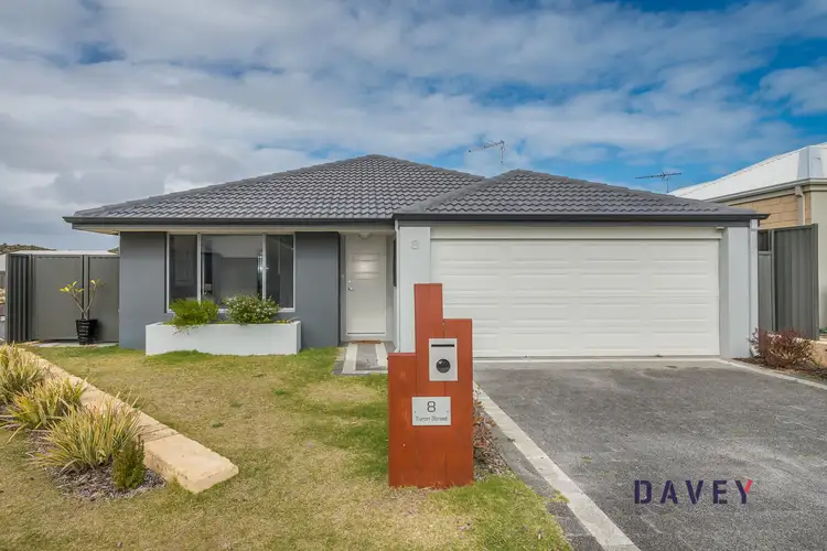 8 Turon Street, Yanchep WA 6035