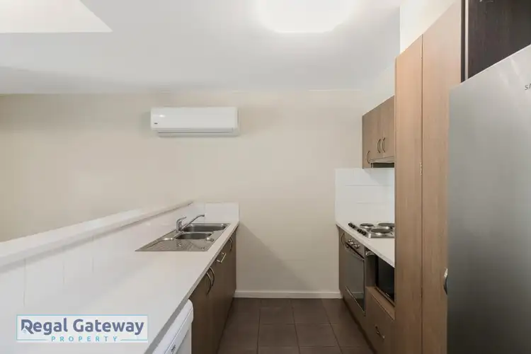 Fifth view of Homely house listing, 1/6 Ibera Way, Success WA 6164