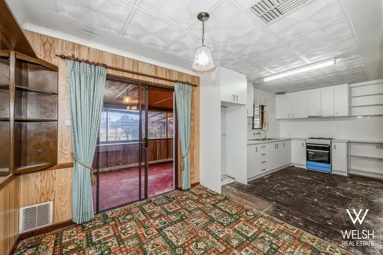 Fourth view of Homely house listing, 122 Arlunya Avenue, Cloverdale WA 6105