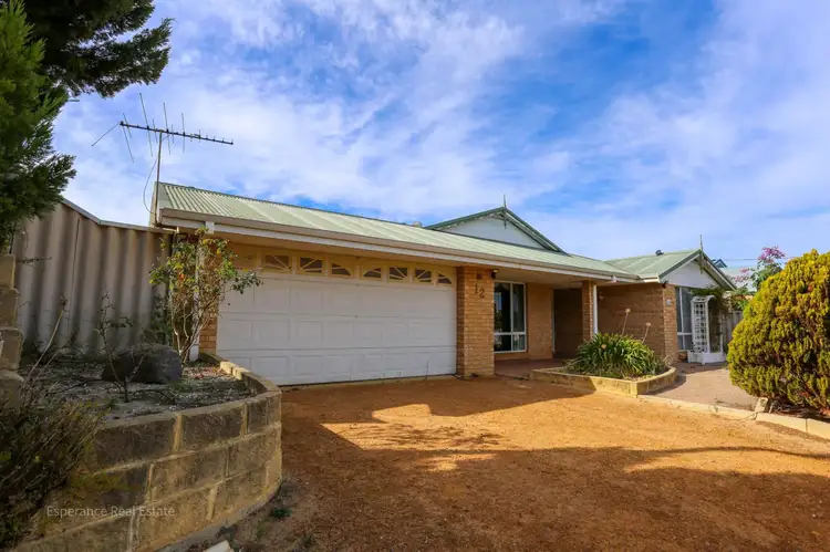 12 Henry Place, Castletown WA 6450