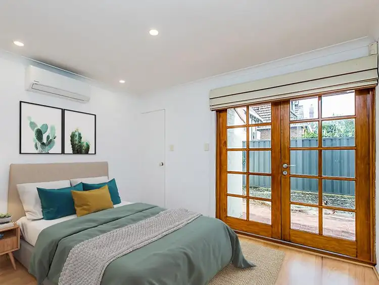 Fifth view of Homely villa listing, 3/112 Central Avenue, Inglewood WA 6052