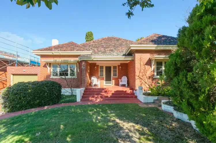 37 Newry Street, Floreat WA 6014