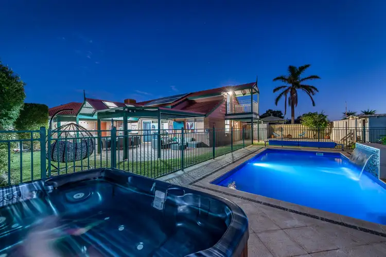 7 Oriana Place, Currambine WA 6028