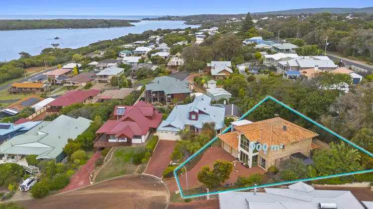 13 Waterside Rise