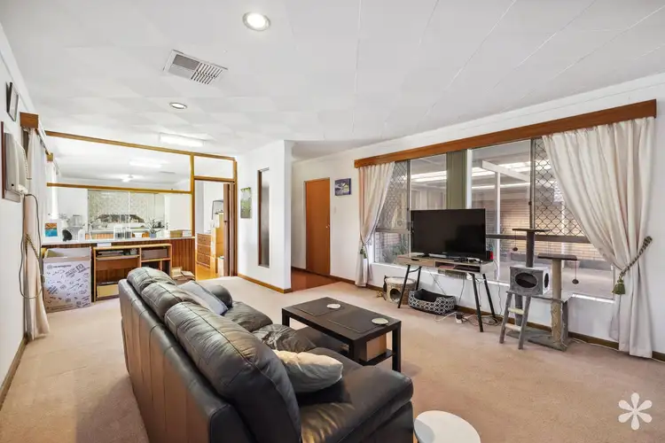 Fifth view of Homely house listing, 215 Hardey Road, Belmont WA 6104