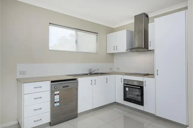 Fifth view of Homely apartment listing, 6/285 Knutsford Avenue, Kewdale WA 6105