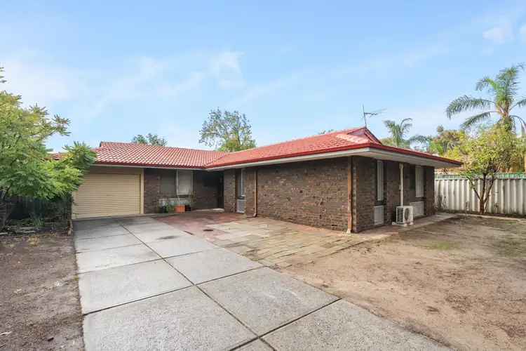 Fifth view of Homely house listing, 8 Southdown Place, Thornlie WA 6108