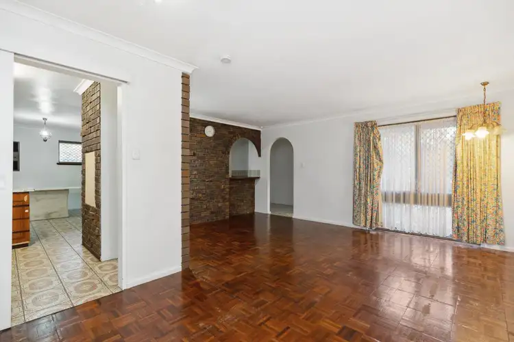 Sixth view of Homely house listing, 8 Southdown Place, Thornlie WA 6108