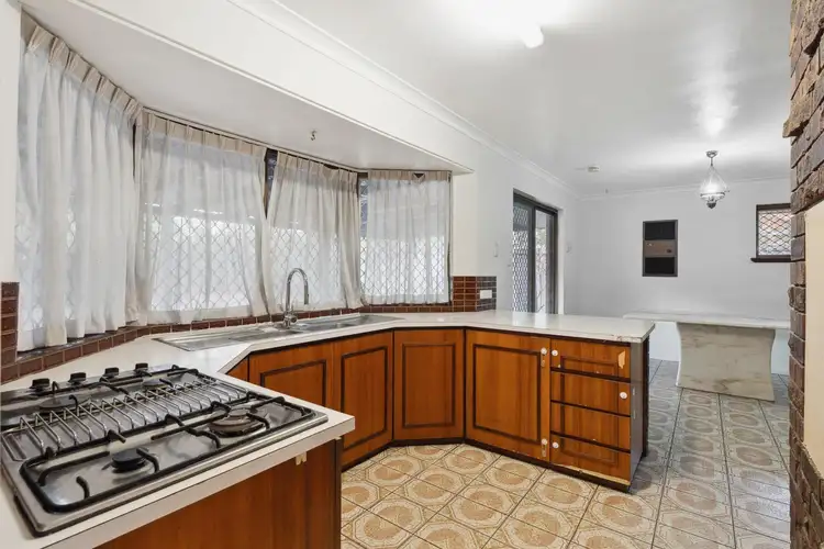 Seventh view of Homely house listing, 8 Southdown Place, Thornlie WA 6108