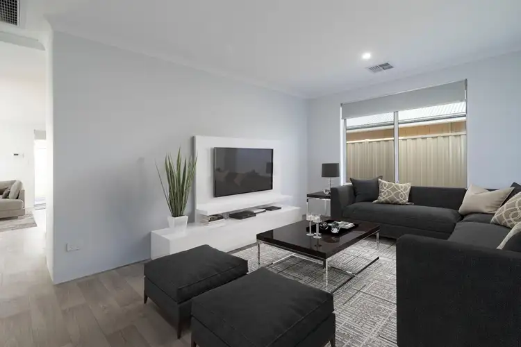 Seventh view of Homely house listing, 5 Voyageurs Way, Hammond Park WA 6164