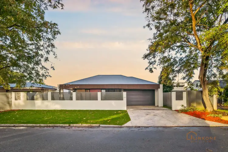 24 FOURTH AVENUE, Rossmoyne WA 6148