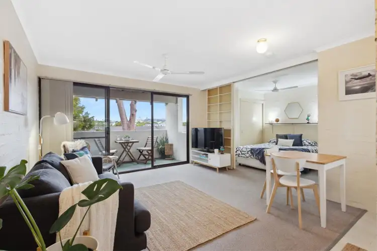 17/303 Cambridge Street, Wembley WA 6014