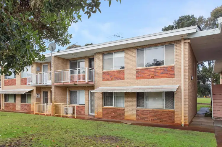 8/30 Lockwood Street, Yokine WA 6060