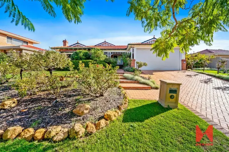 50 Ten Seldam Circle, Winthrop WA 6150