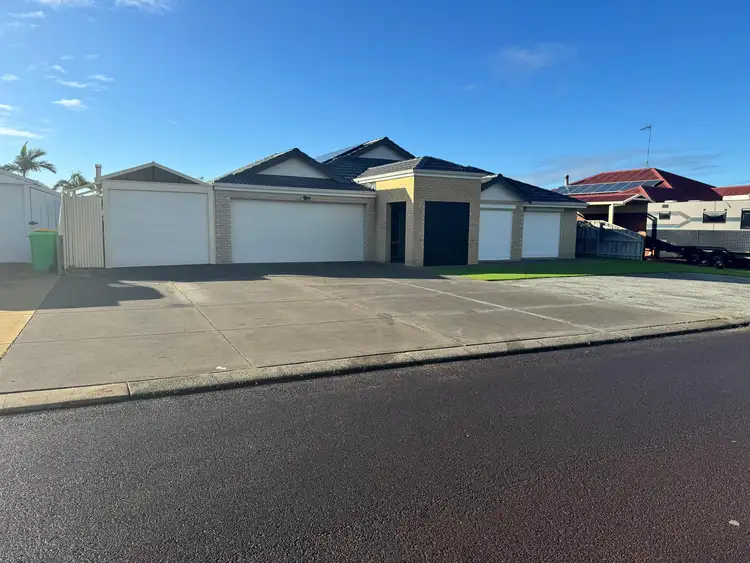 Second view of Homely house listing, 22 Macquarie Drive, Australind WA 6233