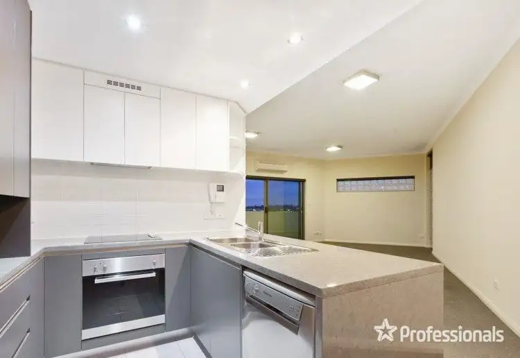 66/23 Junction Boulevard, Cockburn Central WA 6164