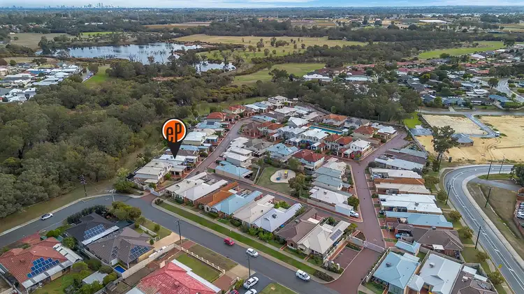 48/45 Elvire Street, Viveash WA 6056
