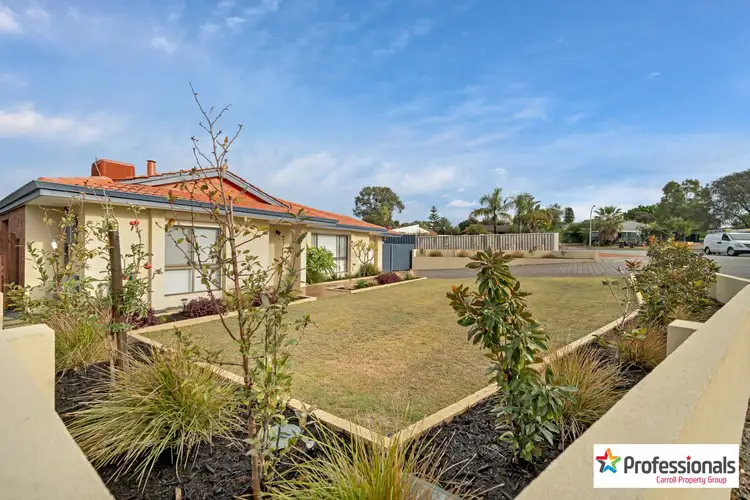 Second view of Homely house listing, 8 Rhagodia Court, Heathridge WA 6027