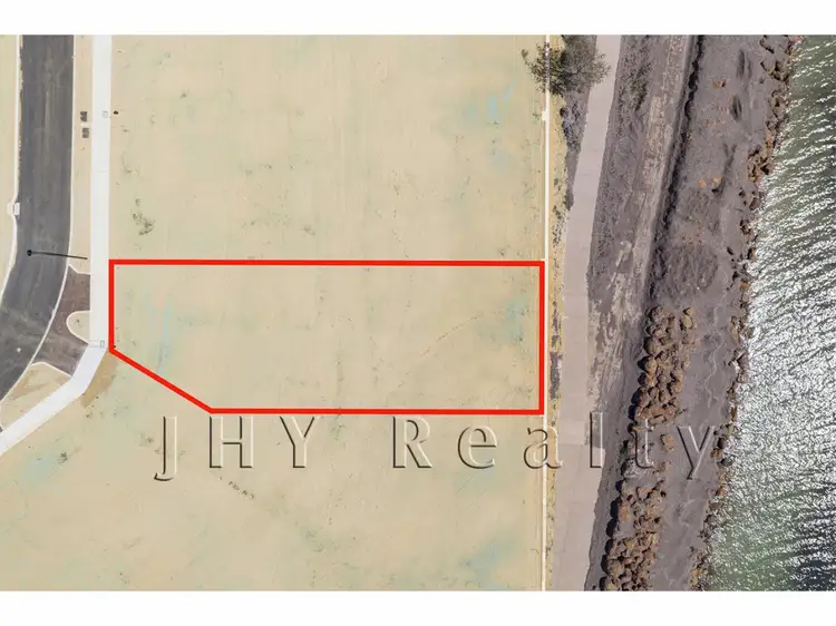 24 Chine Place, Geographe WA 6280