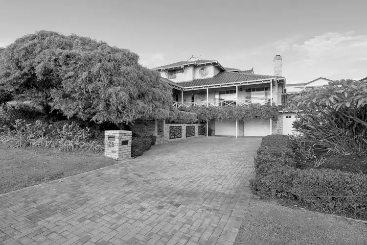 26 Whitfeld Terrace, Winthrop WA 6150