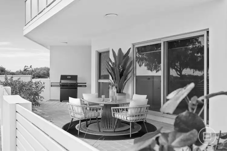 5/150 Boardwalk Boulevard, Halls Head WA 6210