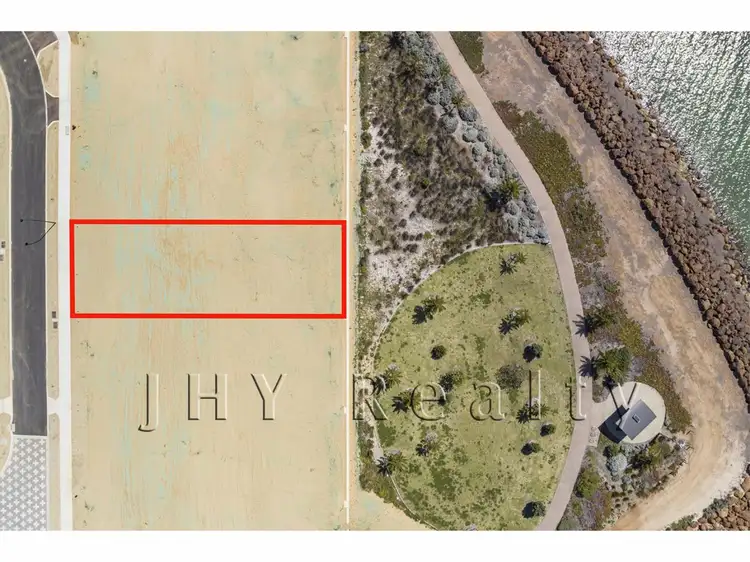 16 Chine Place, Geographe WA 6280