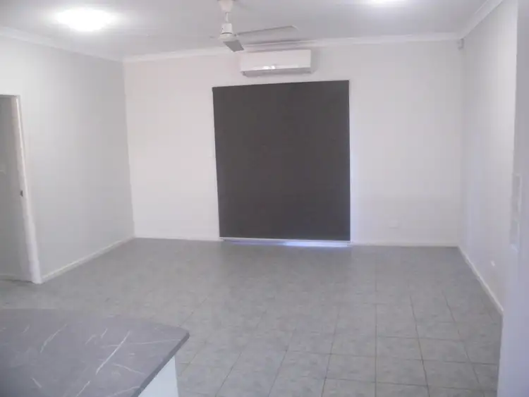 Fourth view of Homely house listing, 2 Skinner Court, Brockman WA 6701