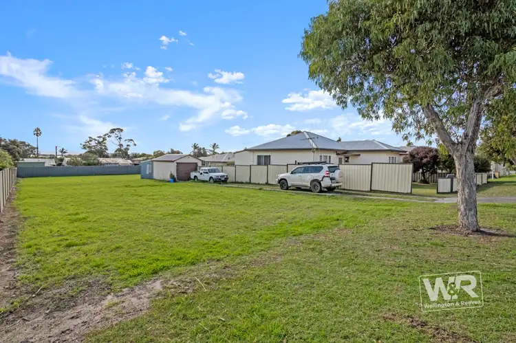 50 Katoomba Street, Orana WA 6330