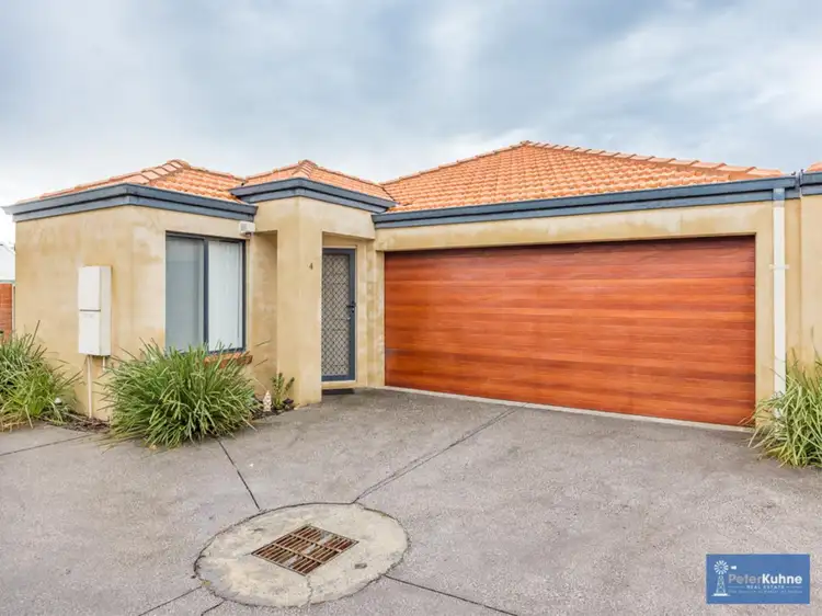 4/3 Stoke Place, Morley WA 6062