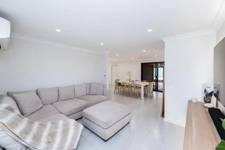 Sixth view of Homely house listing, 3 Milstead Way, Marangaroo WA 6064