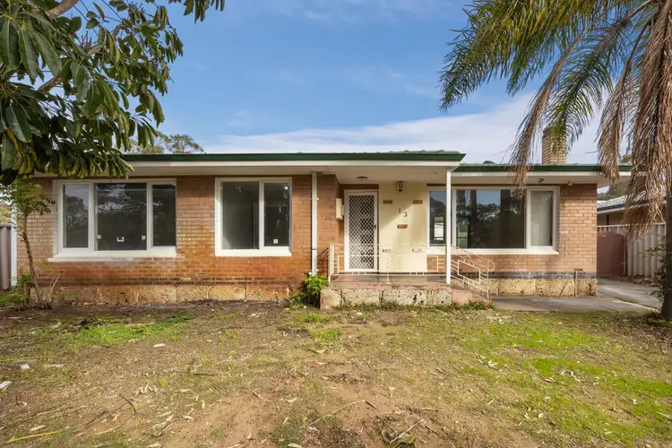 13 Langridge Crescent