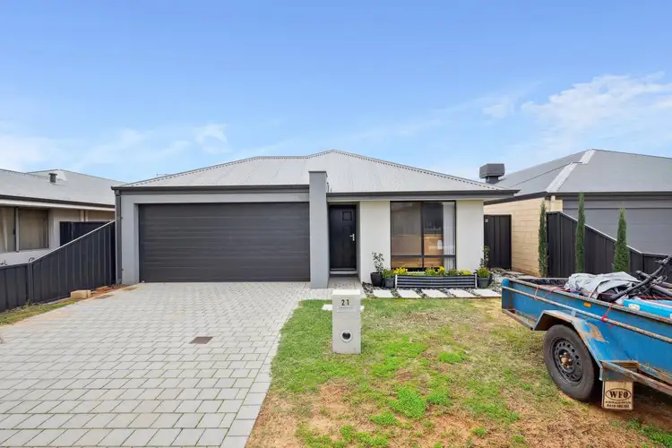 Main view of Homely house listing, 21 Woodswallow Parkway, Maddington WA 6109