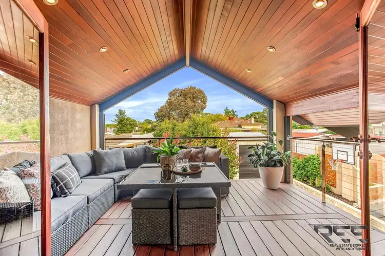 16 Armadale Road, Rivervale WA 6103