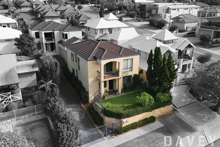 115 Holbeck Street, Doubleview WA 6018